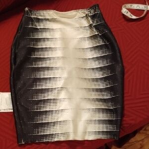 WOW couture Black and White Gradient Dot Pencil Skirt